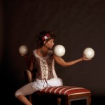 Francesca Mari Juggling